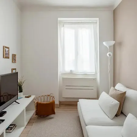 2 Bedroom With Great Transport Links To The Heart Of * 리스본