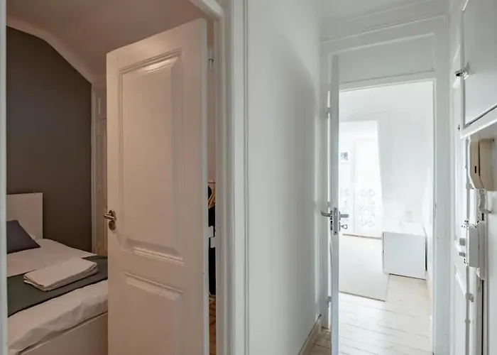 Apartamento 2 Bedroom With Great Transport Links To The Heart Of Lisboa