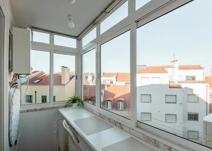 2 Bedroom With Great Transport Links To The Heart Of Apartamento *